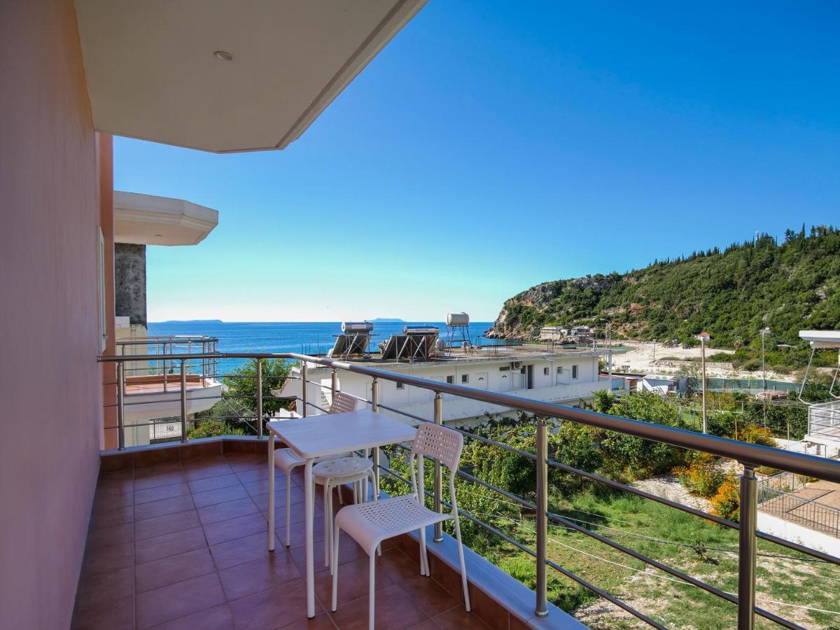 Himara Royal Hotel Himare Exterior foto